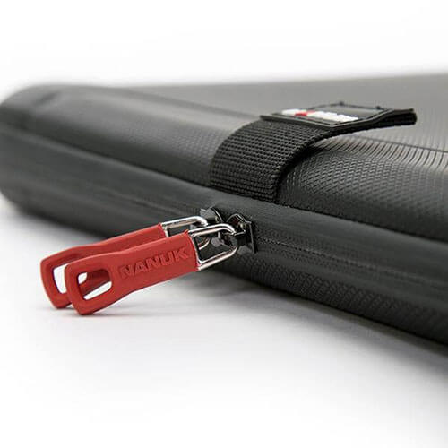 nanuk-923-insert-water-resistant-zipper