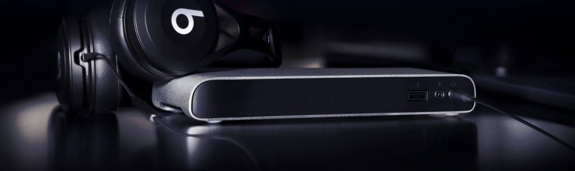 Elgato_Thunderbolt_3_Dock_Lifestyle_05-Copy
